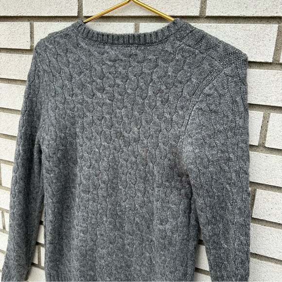 Jade & Ivory Gray Cable Knit Fisherman Crewneck Sweater Preppy Academia - Picture 5 of 5